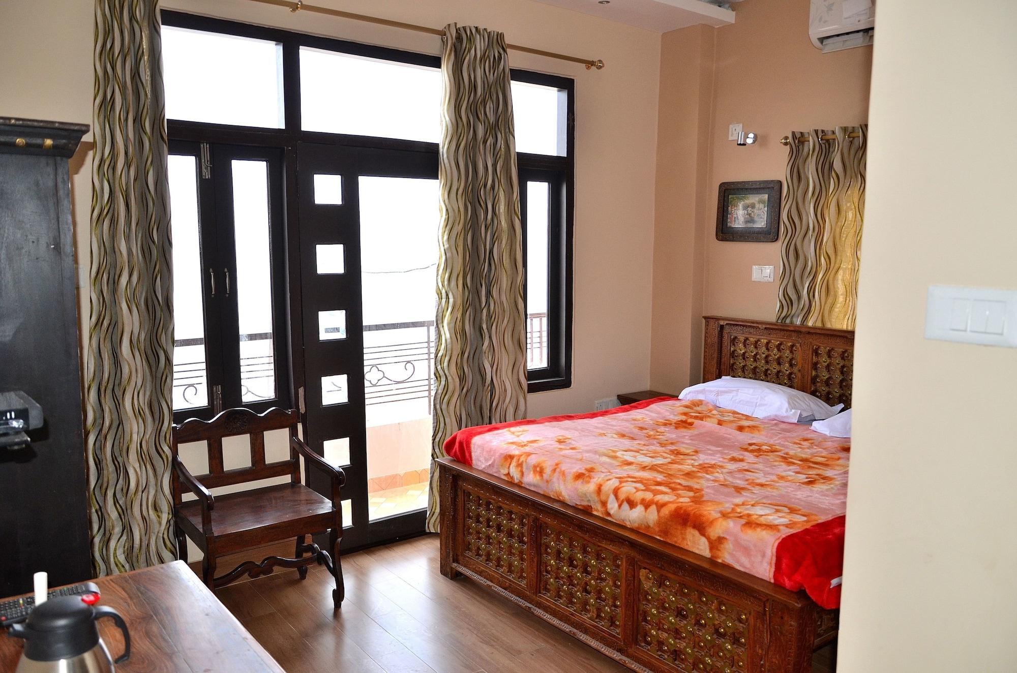 Ganga Monastery Bed & Breakfast 3*