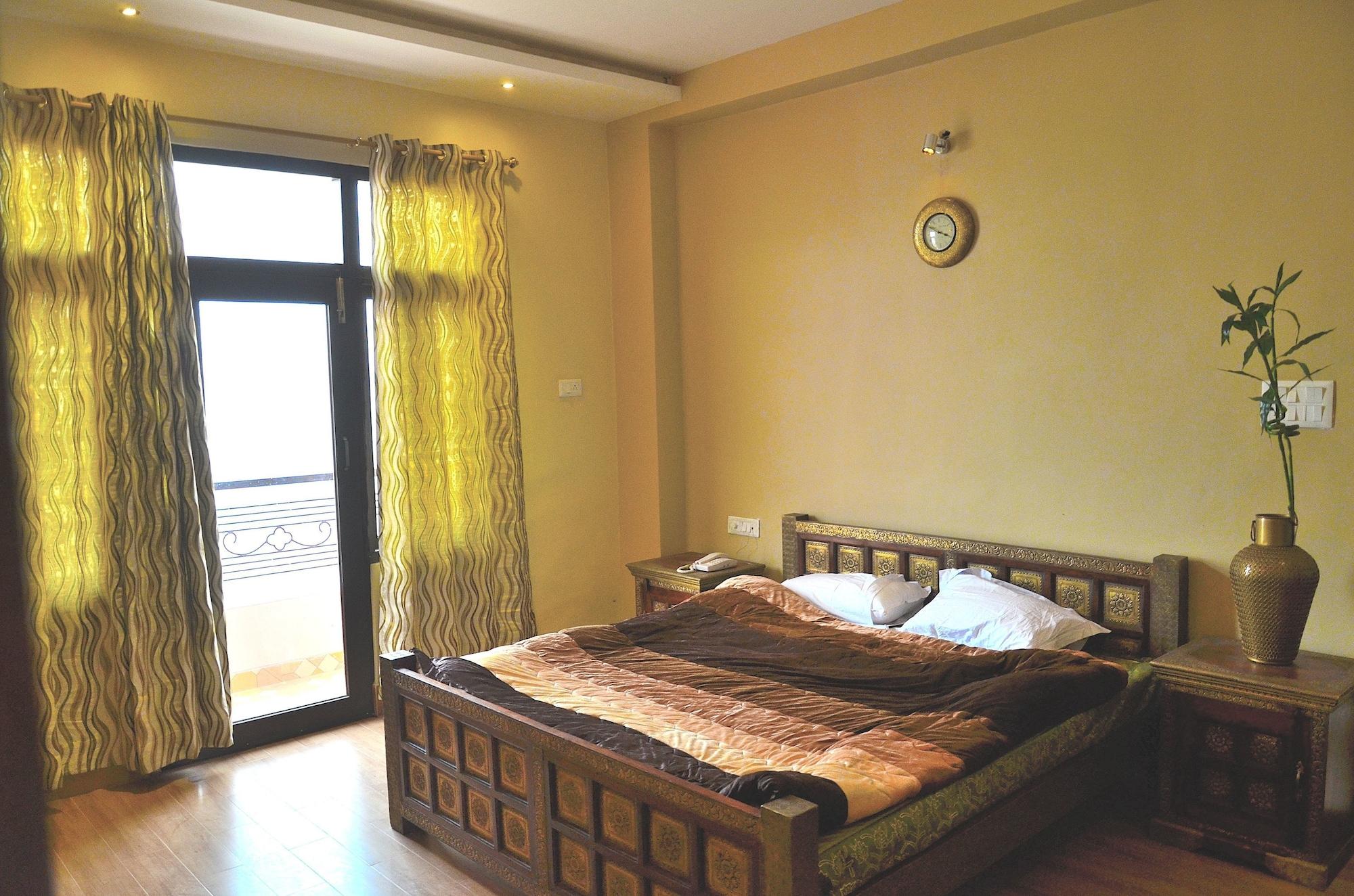 Ganga Monastery Bed & Breakfast 3*