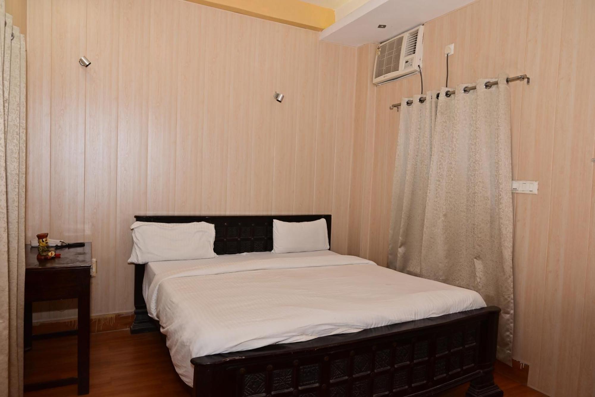 Bed & Breakfast Ganga Monastery 3*