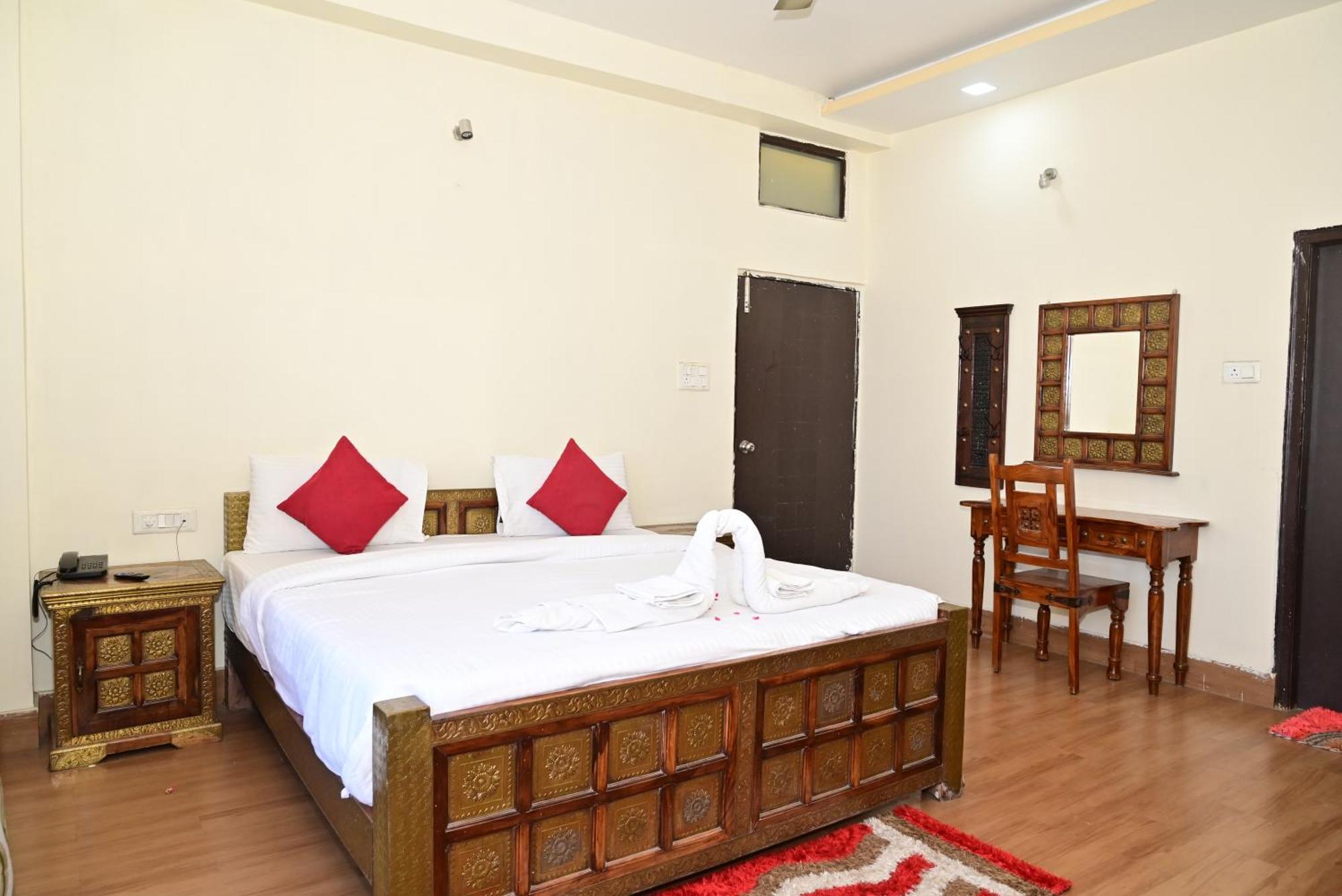 Ganga Monastery 3*