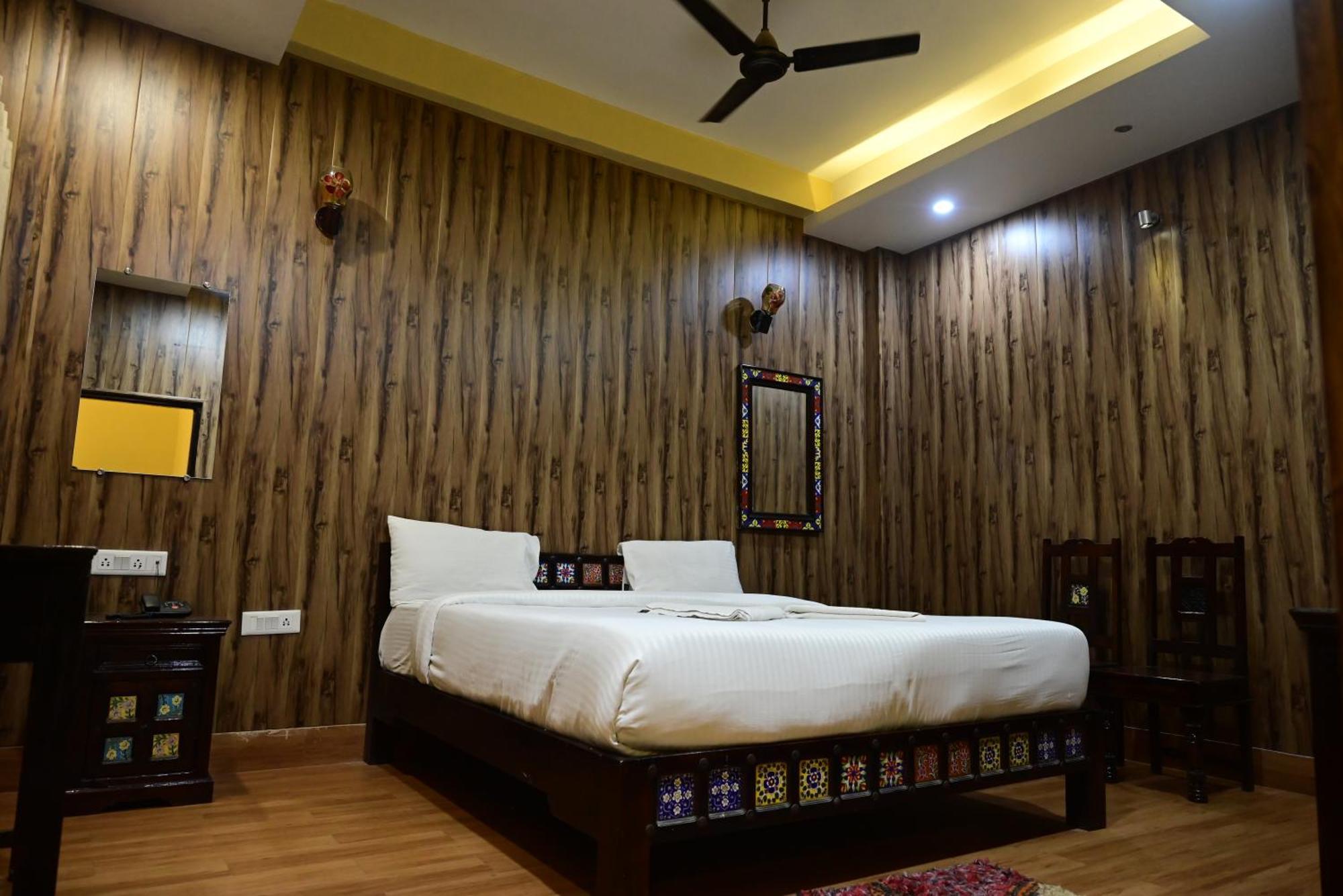 Ganga Monastery Bed & Breakfast 3*